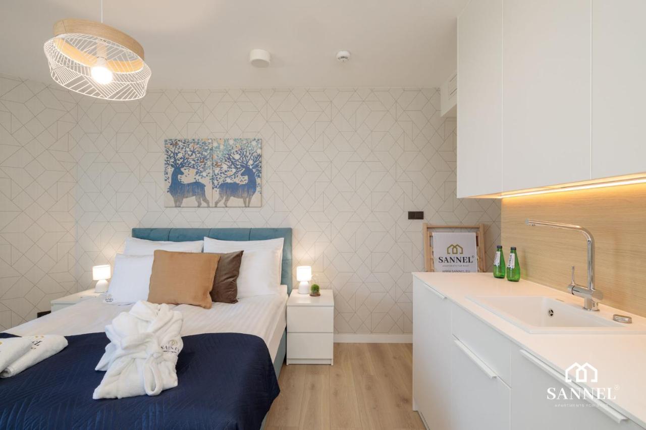 Apartament Horizon Z Dostepem Do Basenow,Strefy Saun,Jacuzzi- Pinea Apartments Pobierowo-Sannel Apartments For Rent Ngoại thất bức ảnh